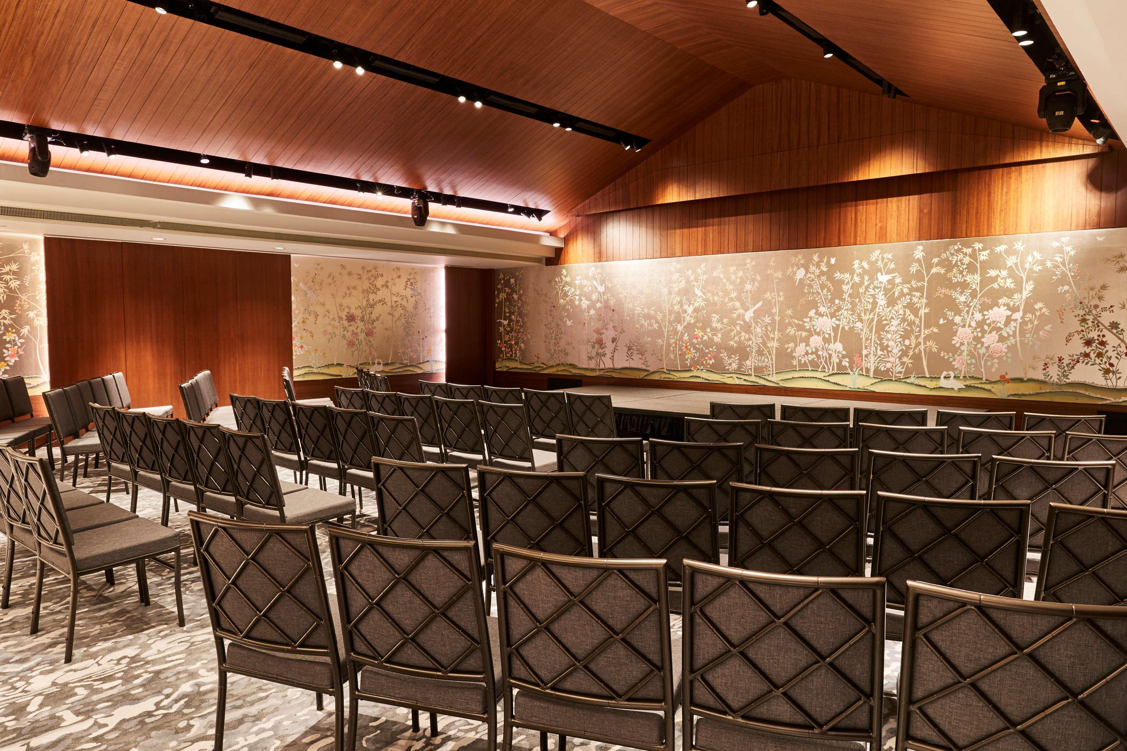 เดอะ แคปิตอล เคมปินสกี โฮเต็ล สิงคโปร์ Hotel ภายนอก รูปภาพ The auditorium
