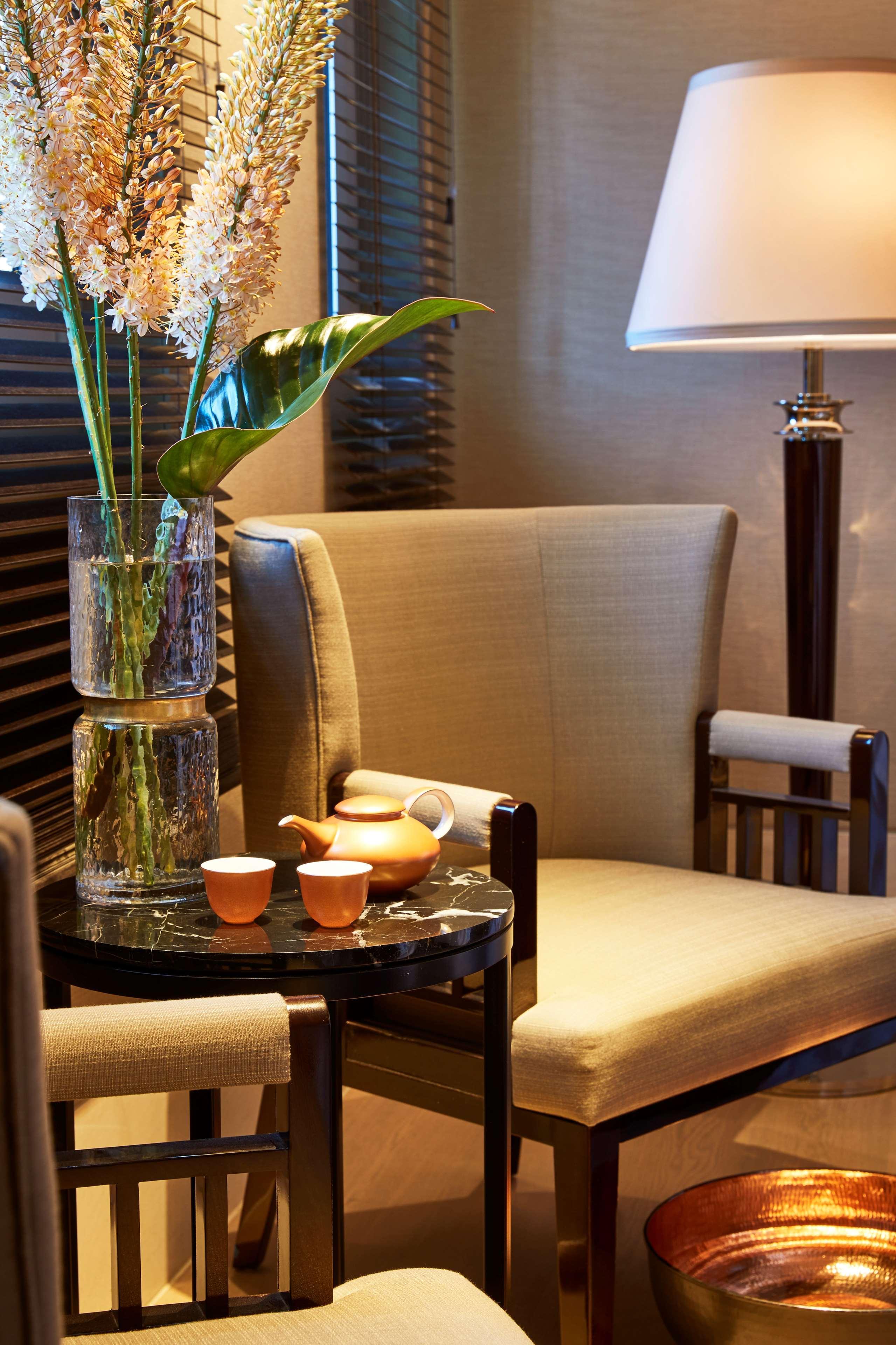 เดอะ แคปิตอล เคมปินสกี โฮเต็ล สิงคโปร์ Hotel ภายนอก รูปภาพ A tea set