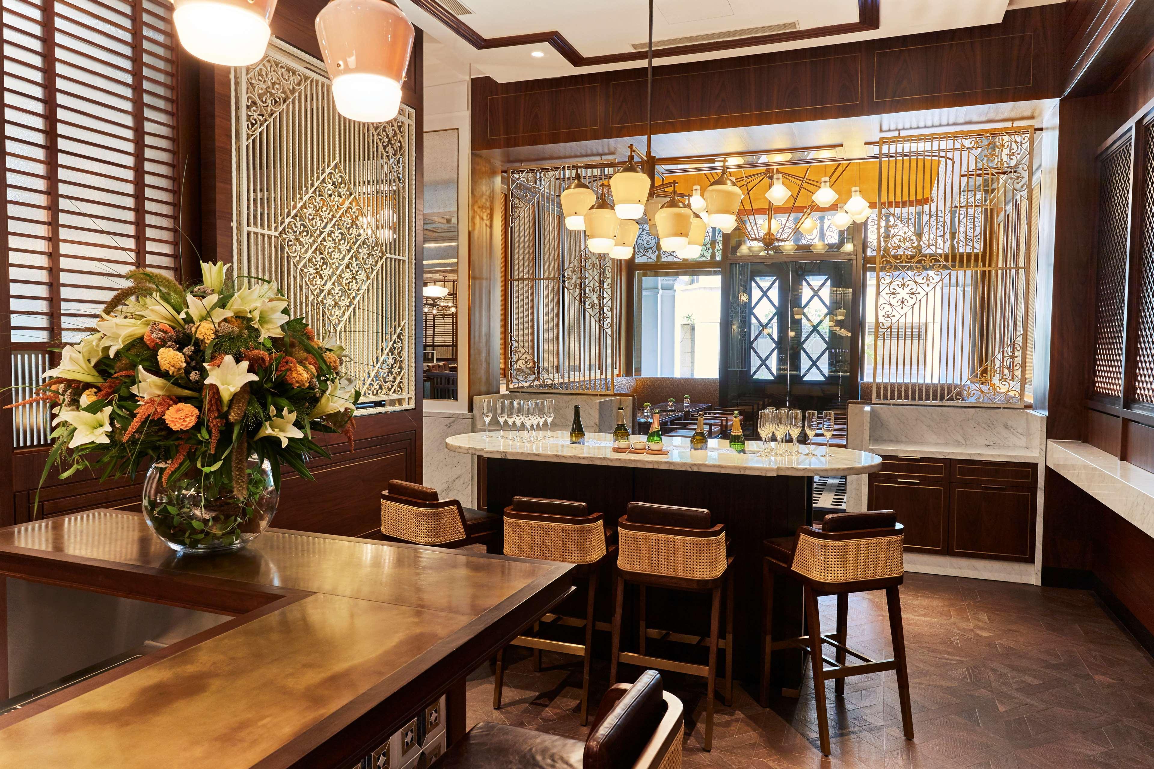 เดอะ แคปิตอล เคมปินสกี โฮเต็ล สิงคโปร์ Hotel ภายนอก รูปภาพ The kitchen at the Ritz-Carlton, Tysons, Virginia